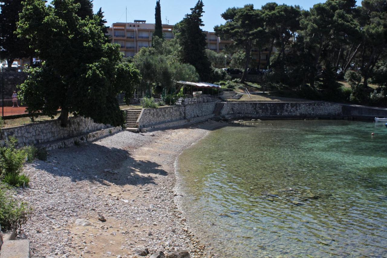 Apartments By The Sea Suha Punta, Rab - 5050 Kampor Екстер'єр фото