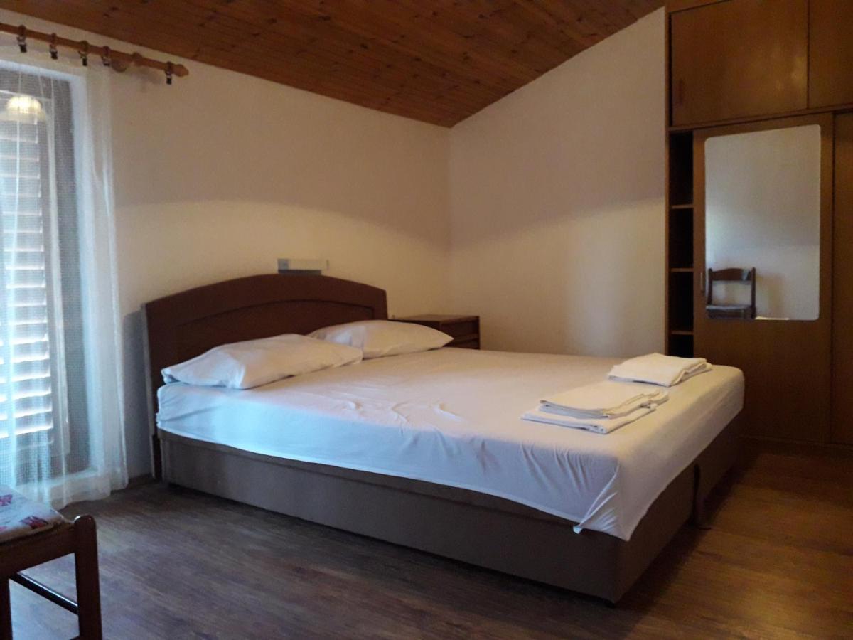 Apartments By The Sea Suha Punta, Rab - 5050 Kampor Екстер'єр фото